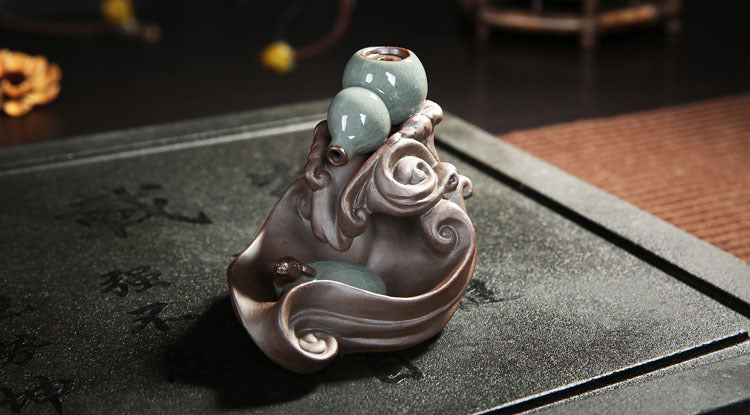 Little Snail Backflow Incense Burner - Shanghai Stock